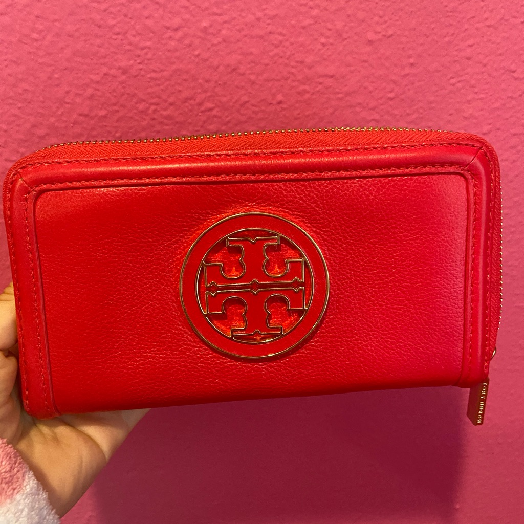 Tory Burch Amanda Zip Around Leather Wallet